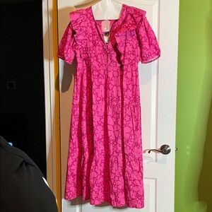 Britton Court 💖Hot Pink Flower Patterned Dress
